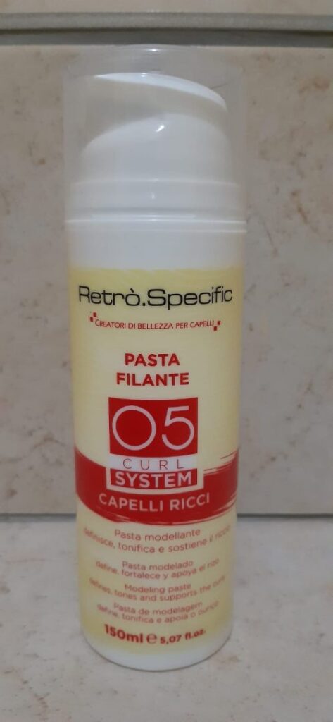 Crema modellante per capelli ricci