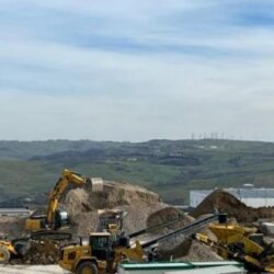 -Trasporto di merci su strada -autotrasporto merci per conto terzi - raccolta e trasporto di rifiuti speciali non pericolosi -stoccaggio e trattamento di materiali di risulta - commercializzazione e trasporto di inerti